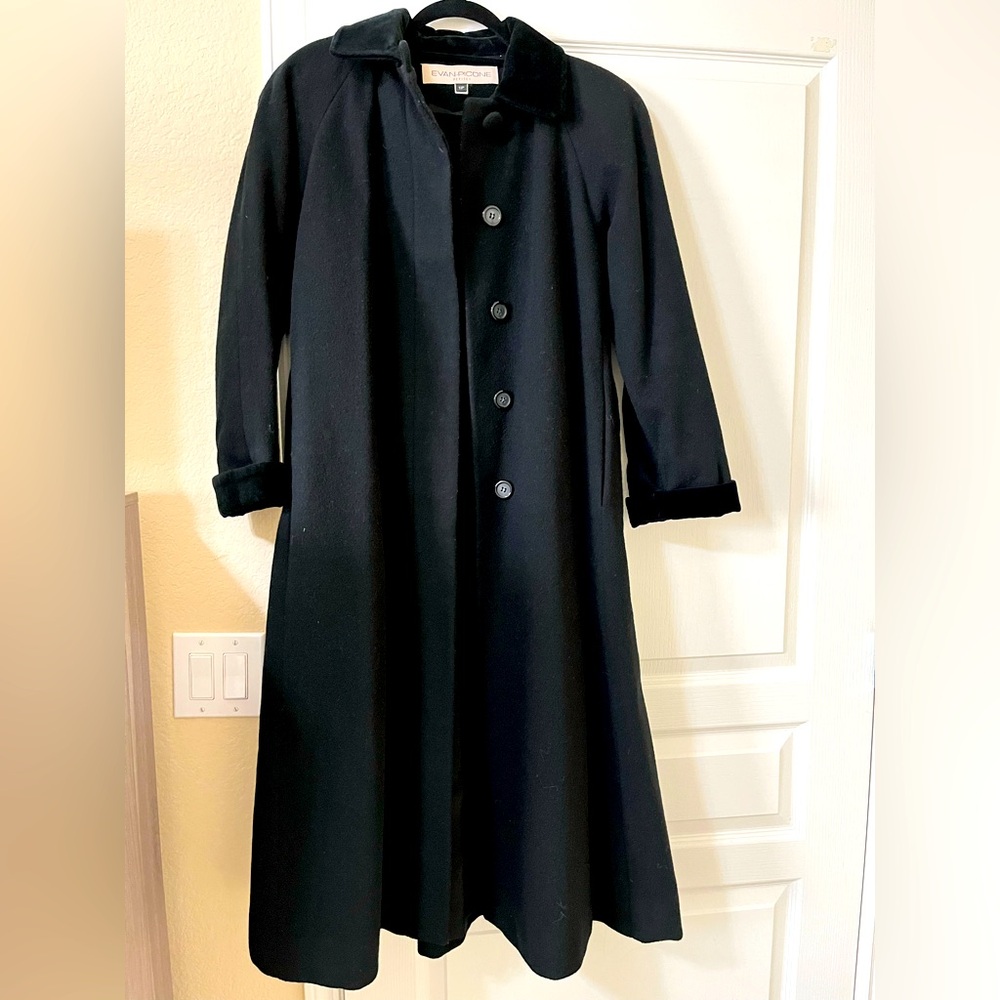 Beautiful Vintage Evan Picone Petite Wool Coat